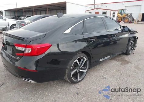 2018 Honda Accord Sport 2.0T z USA, uszkodzony, nr VIN 1HGCV2F3XJA051806
